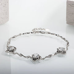 Moissanite Four Leaf Bracelet