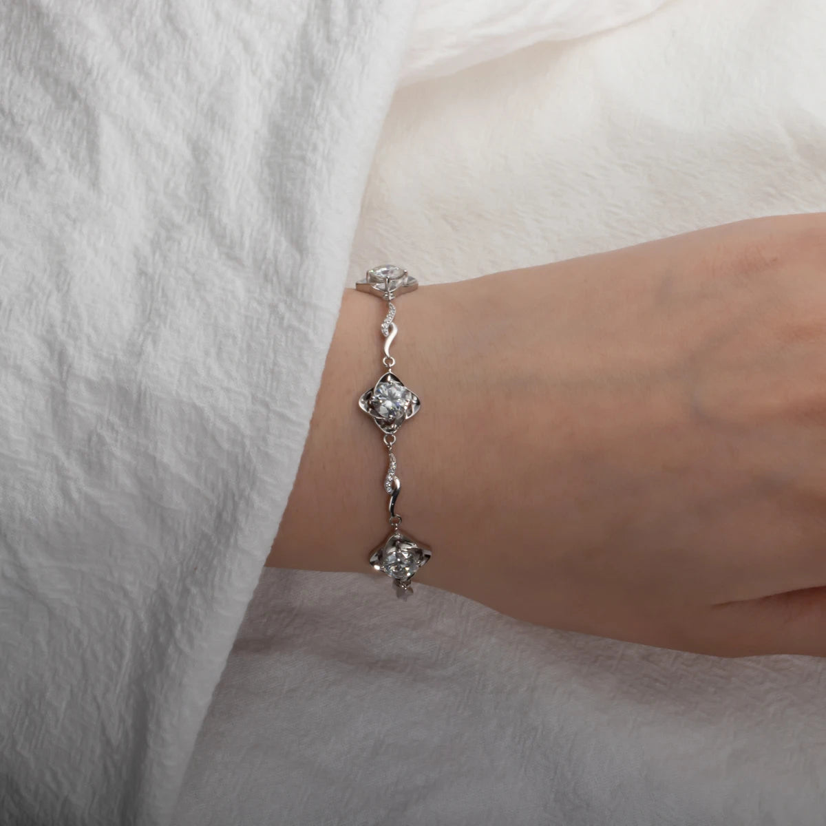 Moissanite Four Leaf Bracelet